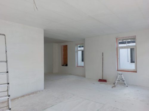 0a66b352-e9b3-4c77-a7c0-dc561c027519-2